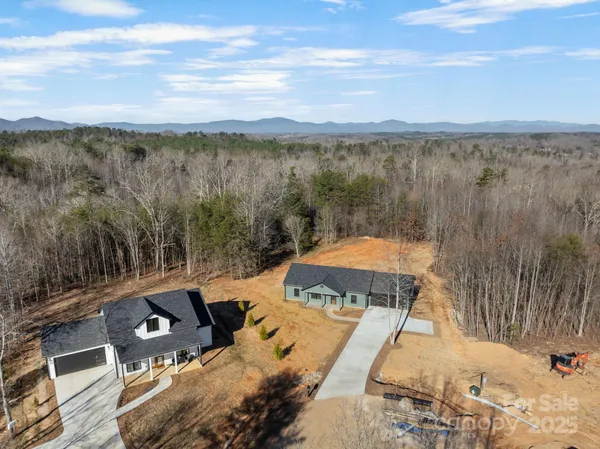 $400,000 | 95 Lexxi Lane, Unit 3, Tryon, NC 28782