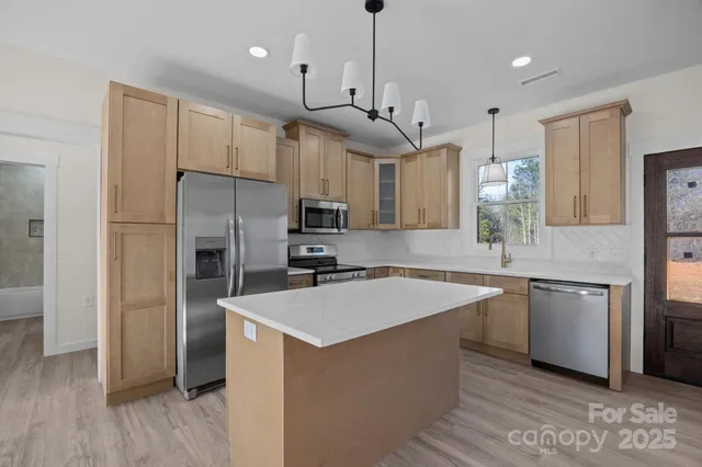 $400,000 | 95 Lexxi Lane, Unit 3, Tryon, NC 28782