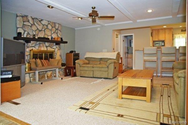6316 Scully Road Dexter, MI 48130 - Photo 8 of 24 Family room