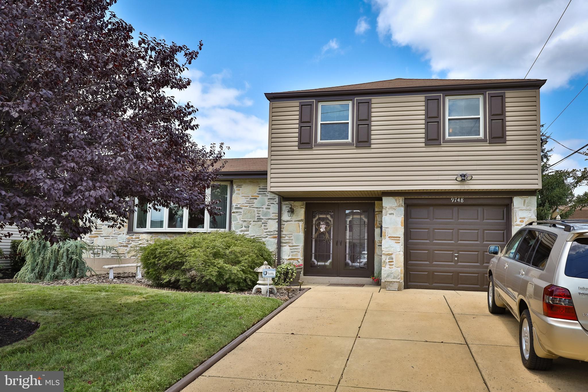 9748 Glenhope Road Philadelphia, PA 19115 - Photo 1 of 33