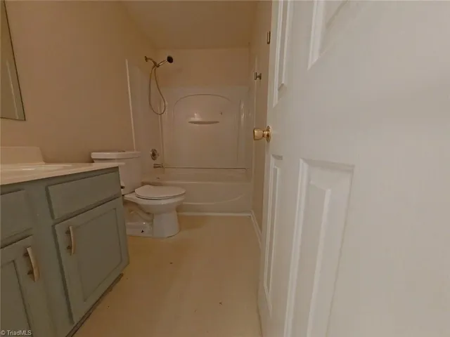 $1,675 | 790 Avalon Springs Court, High Point, NC 27265