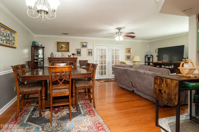 $299,900 | 2030 West Manor Court, Unit 2030, Kingsport, TN 37660