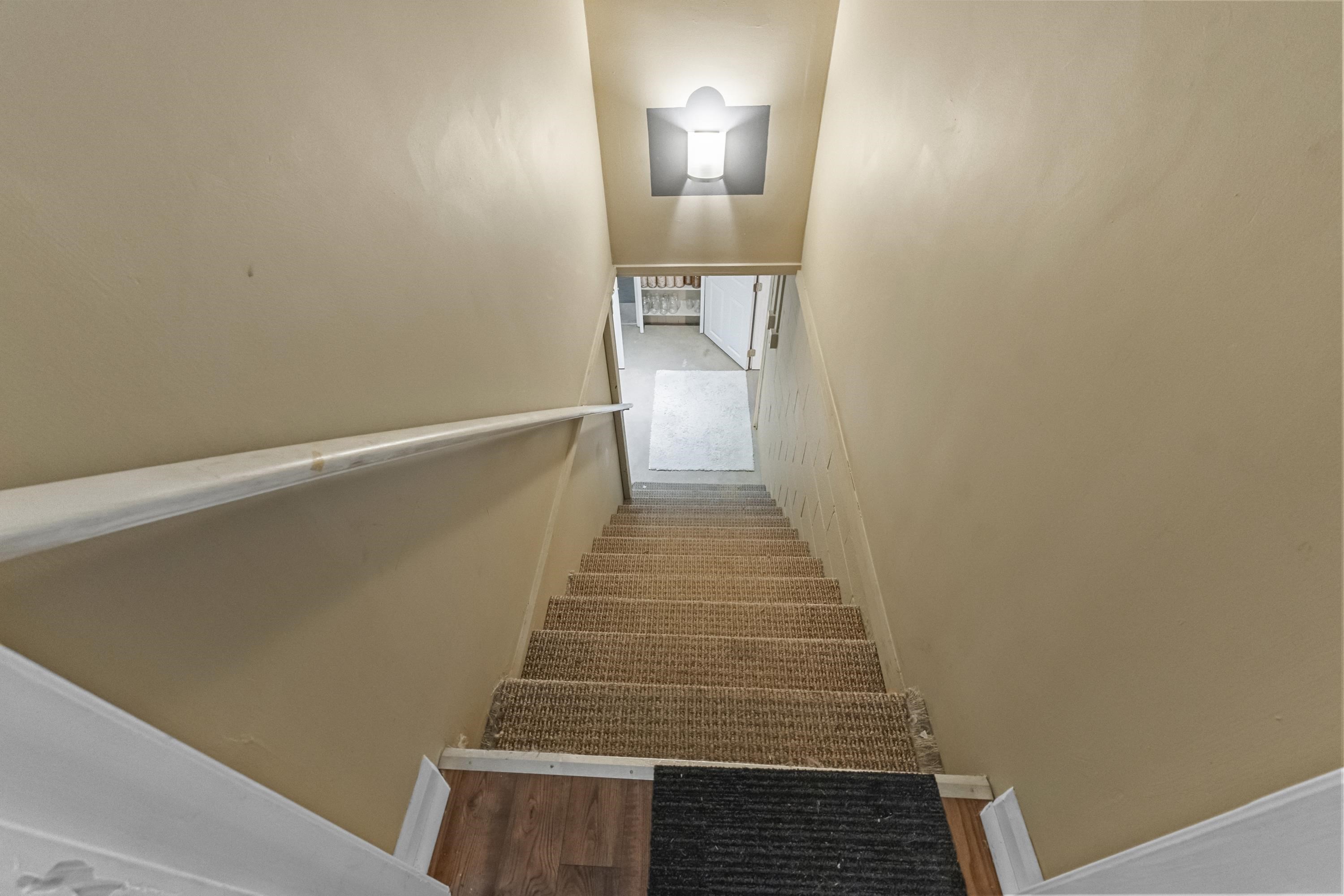 202 Erwin Road Ashland, KY 41101 - Photo 19 of 39