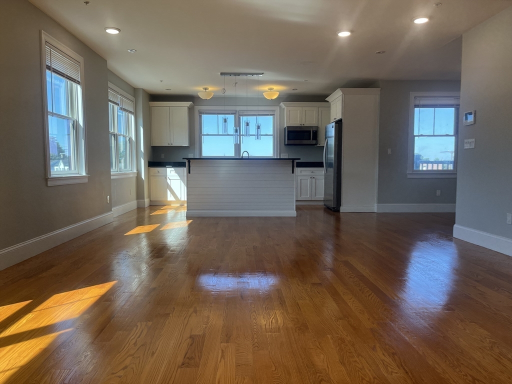 45 Spring Street, Unit 13 Boston, MA 02132 - Photo 5 of 24 Gallery Image 5