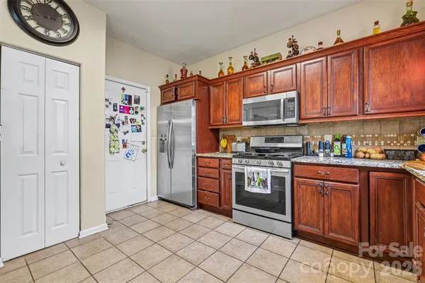 $370,000 | 4492 Easywater Lane, Fort Mill, SC 29707
