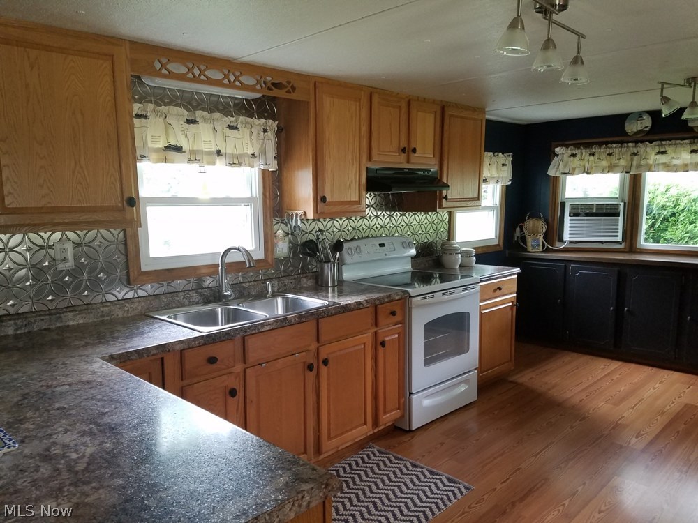 2024 Carlbert Road Lakeside Marblehead, OH 43440 - Photo 11 of 23 Gallery Image 11