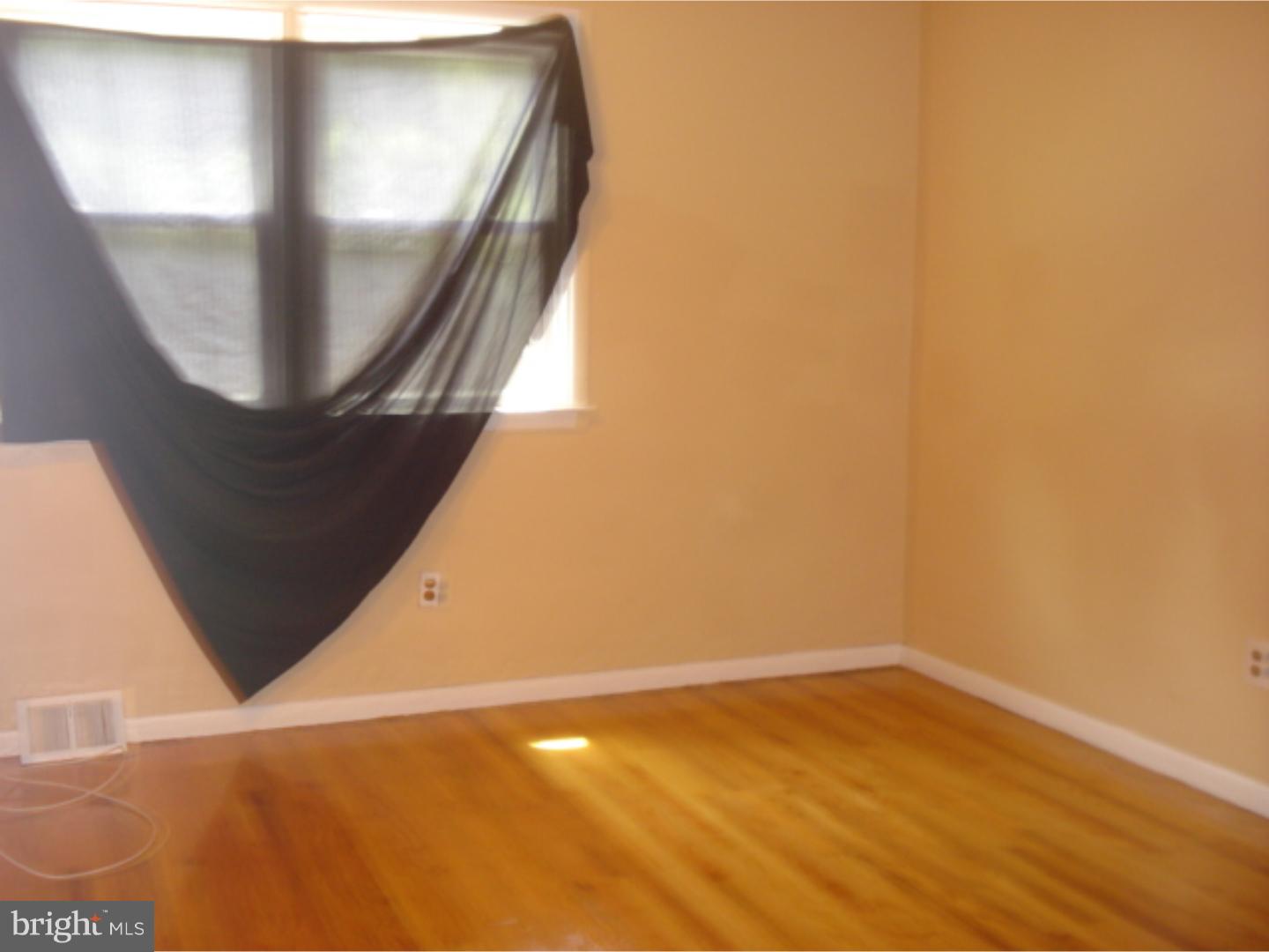 548 Ashbourne Road Cheltenham, PA 19012 - Photo 11 of 20