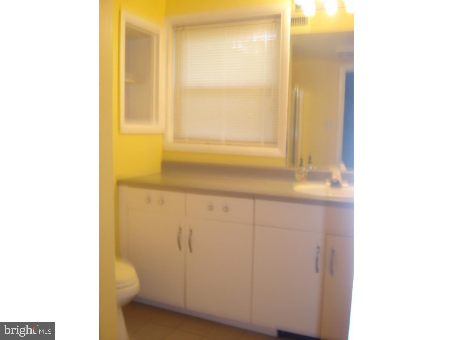 548 Ashbourne Road Cheltenham, PA 19012 - Photo 16 of 20