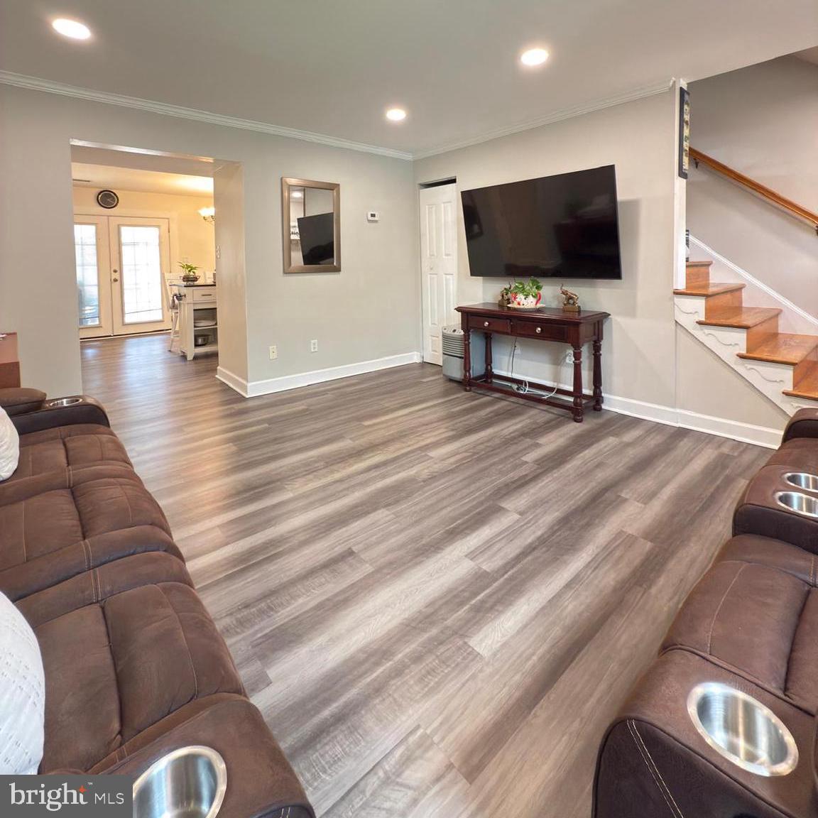 9913 Hampton Road Manassas, VA 20110 - Photo 2 of 18 Modern flooring, comfy vibe