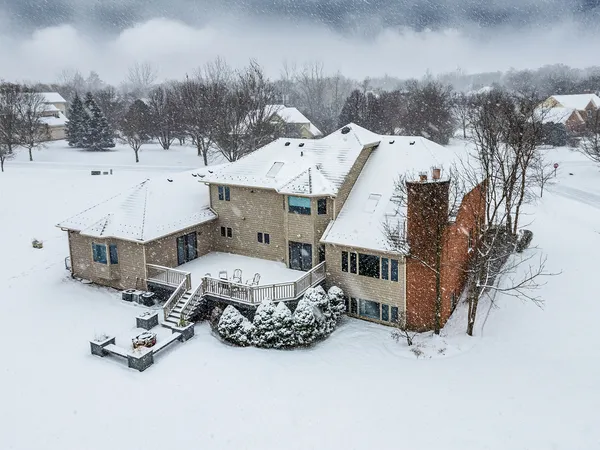 a view of a house in middle of the house