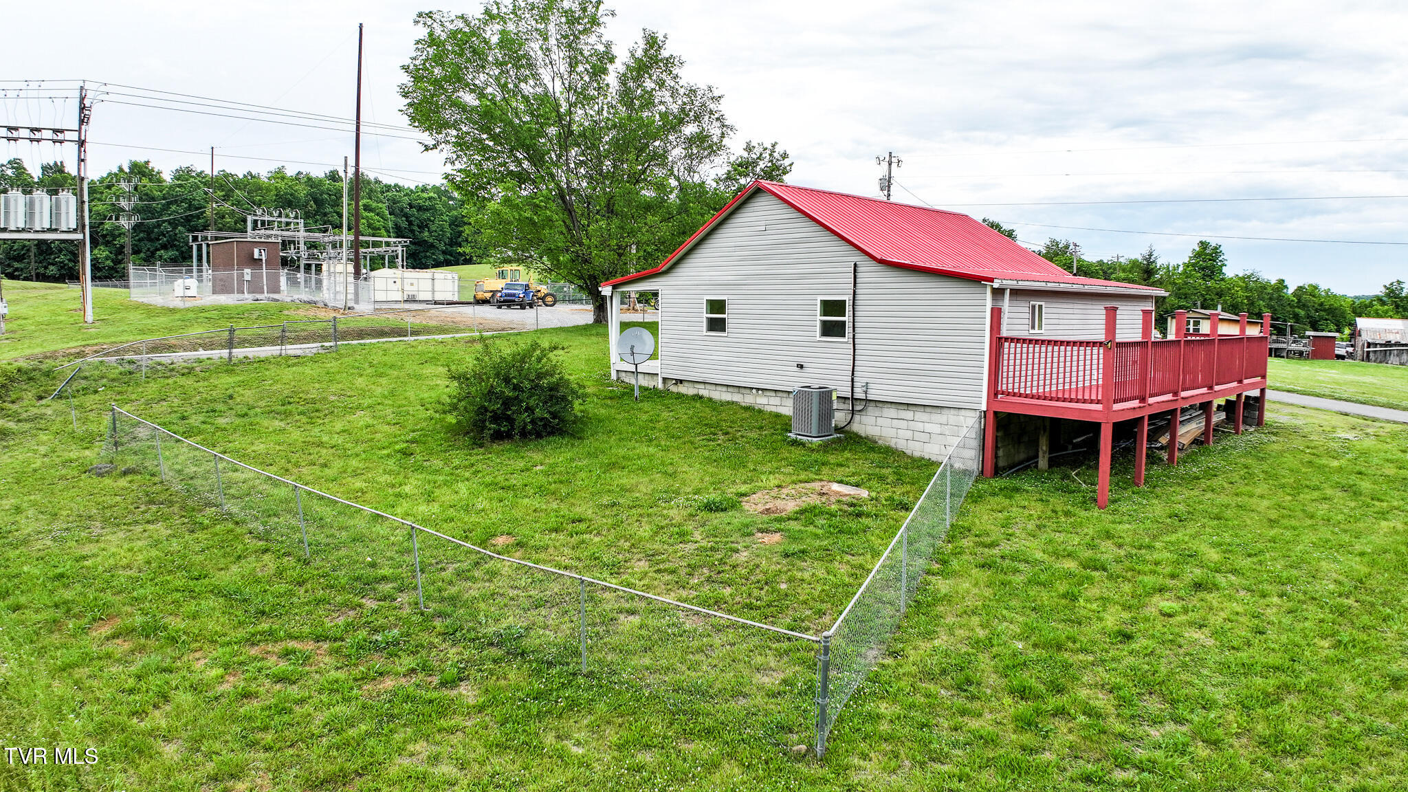 103 Vinson Hollow Road Newport, TN 37821 - Photo 6 of 41 DJI_20260521043400_0077_D