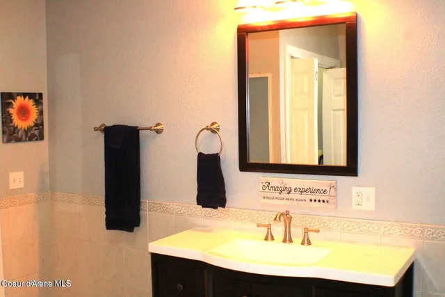 $349,999 | 1 Kelly Alley, Wallace, ID 83873