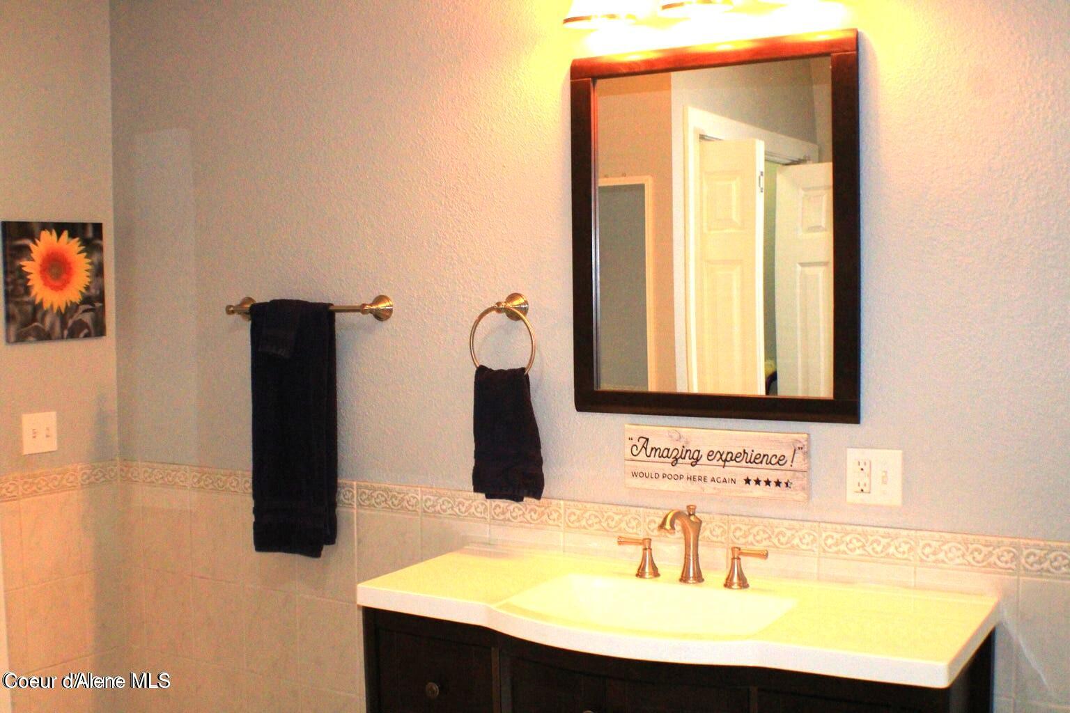 1 Kelly Alley Wallace, ID 83873 - Photo 13 of 23 Bathroom