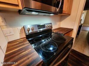 1 Kelly Alley Wallace, ID 83873 - Photo 5 of 23 Kitchen