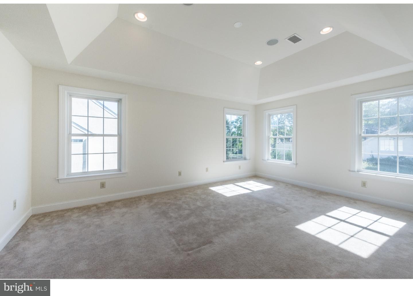 101 North Hillcrest Road Springfield, PA 19064 - Photo 11 of 21 Master Bedroom