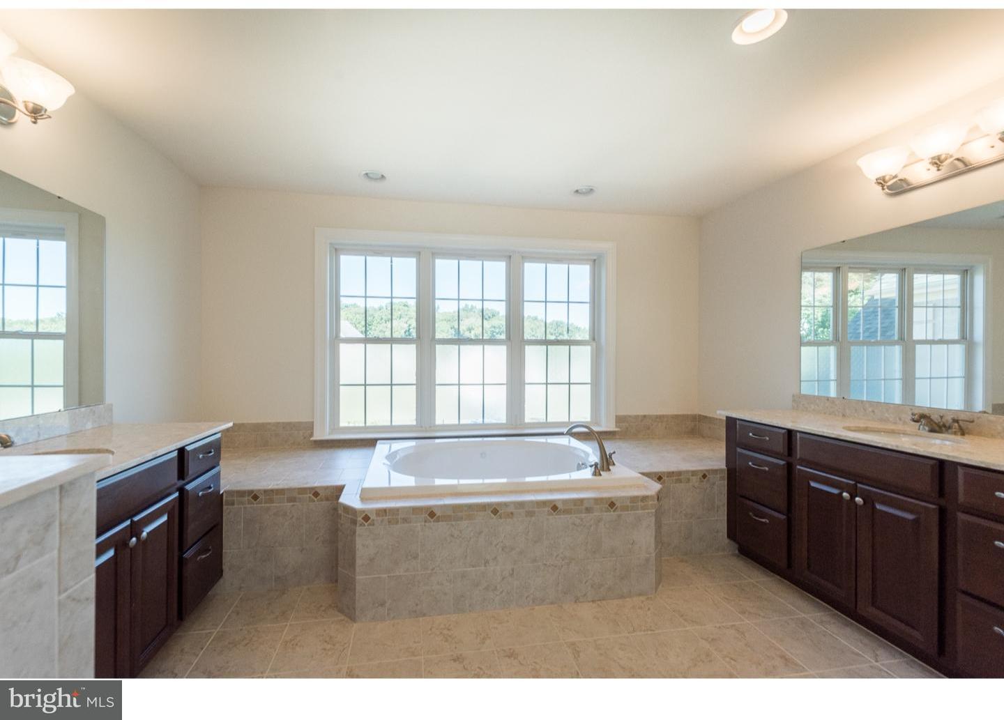 101 North Hillcrest Road Springfield, PA 19064 - Photo 12 of 21 Master Bathroom