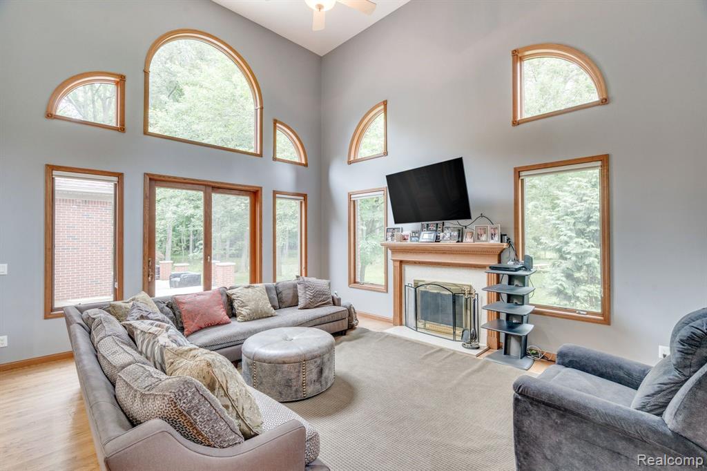 8610 Ferry Road Grosse Ile, MI 48138 - Photo 24 of 63