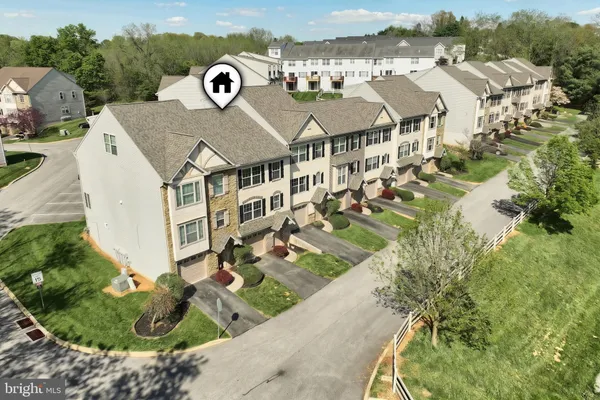 $239,000 | 110 Valley Drive, Unit 110, Red Lion, PA 17356
