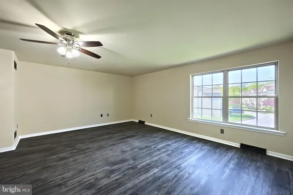$239,000 | 110 Valley Drive, Unit 110, Red Lion, PA 17356