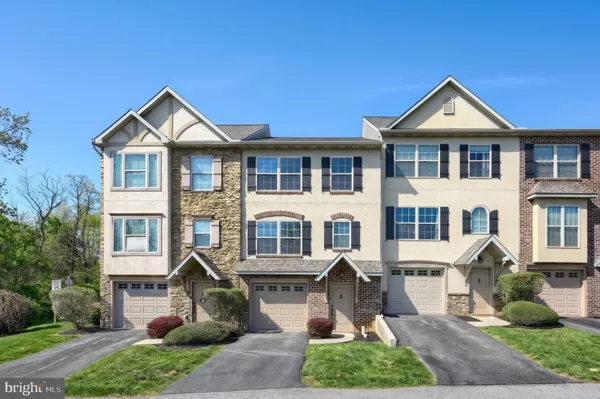 $239,000 | 110 Valley Drive, Unit 110, Red Lion, PA 17356