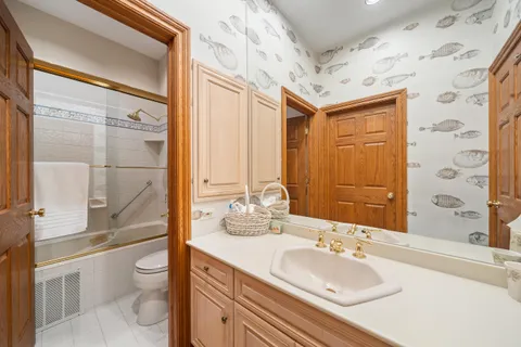 $10,995,000 | W2908 Walcowis Drive, Linn, WI 53147