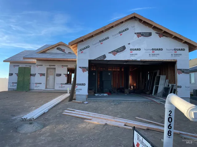 $334,900 | 2068 Lowline Avenue, Twin Falls, ID 83301