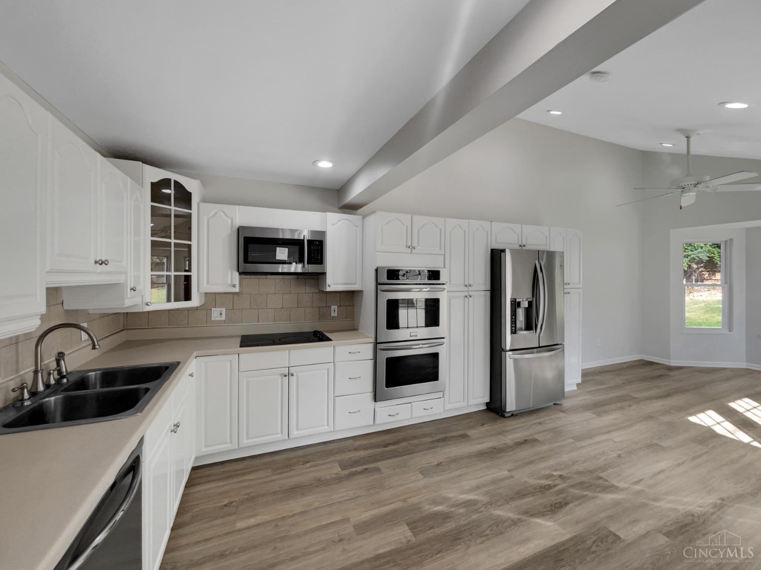8980 Palomar Road Cincinnati, OH 45251 - Photo 6 of 21 Gallery Image 6