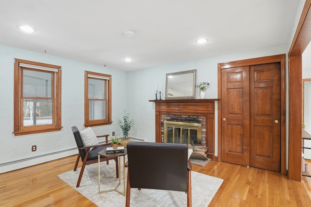 146 Upton Road Westborough, MA 01581 - Photo 17 of 32 Gallery Image 17