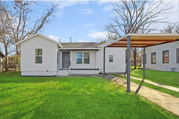 $2,000 | 4312 Lorin Avenue, Fort Worth, TX 76105