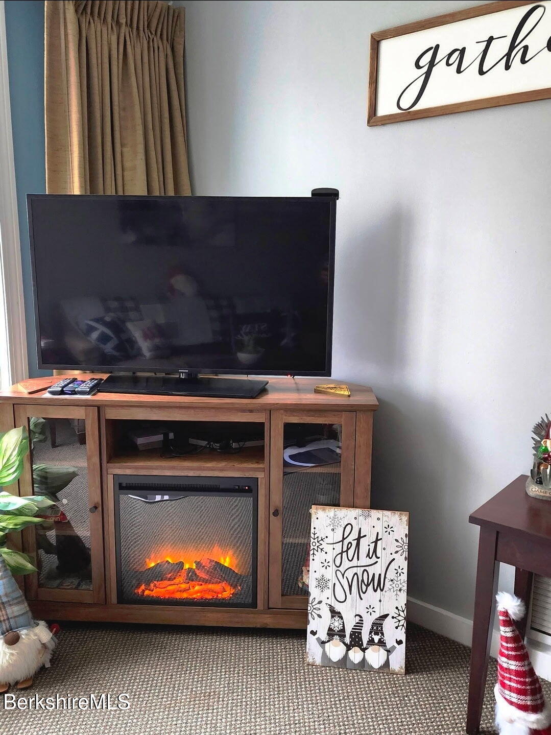 37 Corey Road, Unit 521 Hancock, MA 01237 - Photo 4 of 14 a stove top oven sitting inside of a kitchen
