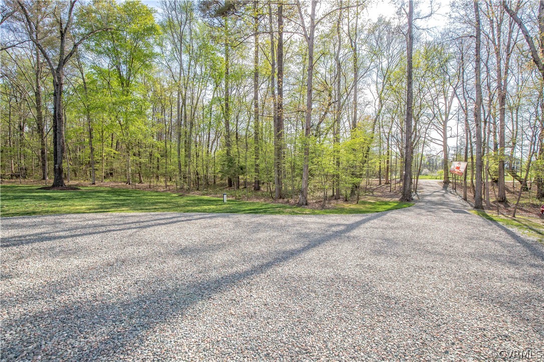 6060 Cartersville Road Powhatan, VA 23139 - Photo 8 of 47 Gallery Image 8