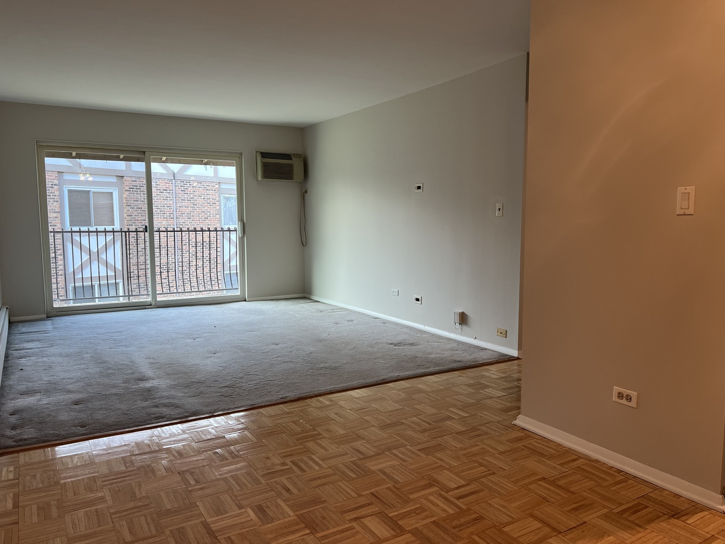 9s070 South Frontage Road, Unit 25206 Willowbrook, IL 60527 - Photo 6 of 12 Gallery Image 6