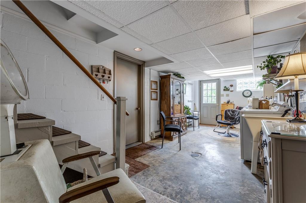 919 Thomas Eighty Four Road Eighty Four, PA 15330 - Photo 14 of 25 Gallery Image 14