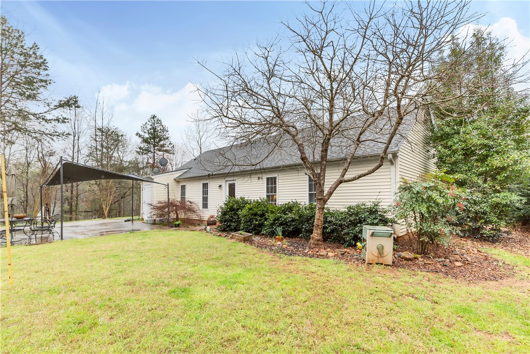 129 P-4-80 Pendleton, SC 29670 - Photo 24 of 30