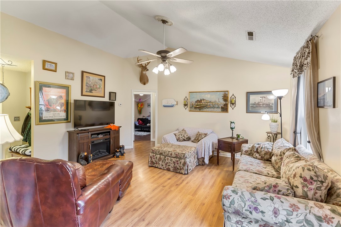 129 P-4-80 Pendleton, SC 29670 - Photo 6 of 30