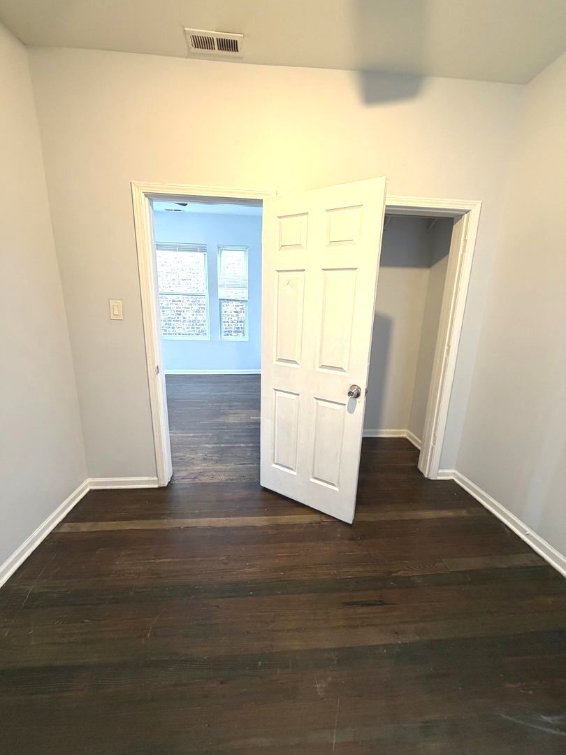 7224 South St Lawrence Avenue, Unit 2 Chicago, IL 60619 - Photo 13 of 18