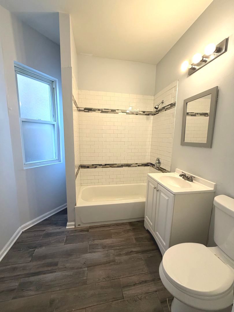 7224 South St Lawrence Avenue, Unit 2 Chicago, IL 60619 - Photo 14 of 18