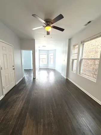 $1,595 | 7224 South St Lawrence Avenue, Unit 2, Chicago, IL 60619