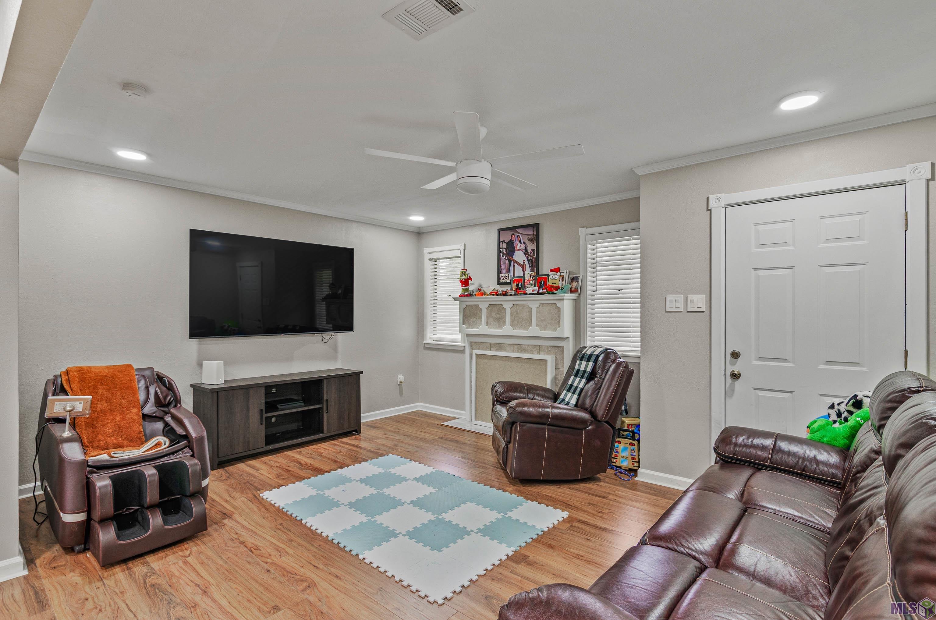 9448 Foster Road Baton Rouge, LA 70811 - Photo 4 of 23