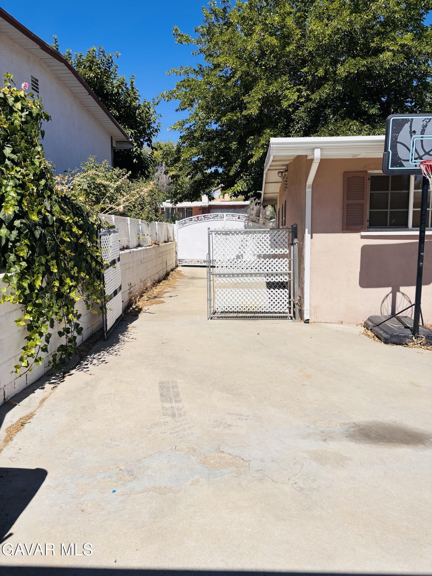 38650 Yucca Tree Street Palmdale, CA 93551 - Photo 19 of 20 IMG_0007