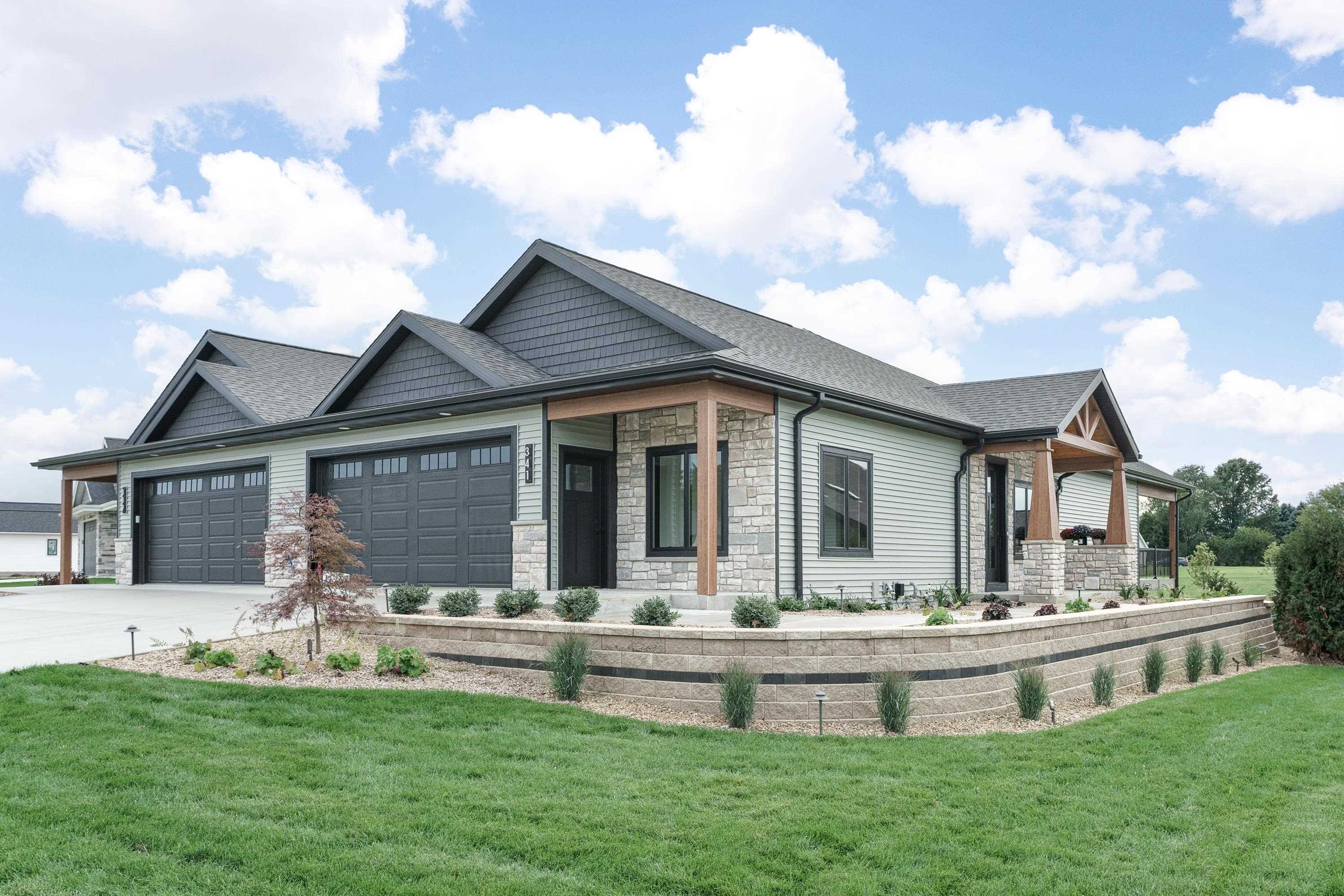 341 Rdg Vw Drive, Unit 17 Milton, WI 53563 - Photo 1 of 47 Gallery Image 1
