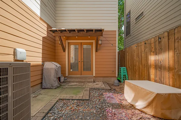 $399,900 | 5307 Nett Street, Unit C, Houston, TX 77007