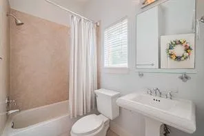 $399,900 | 5307 Nett Street, Unit C, Houston, TX 77007