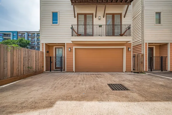 $399,900 | 5307 Nett Street, Unit C, Houston, TX 77007