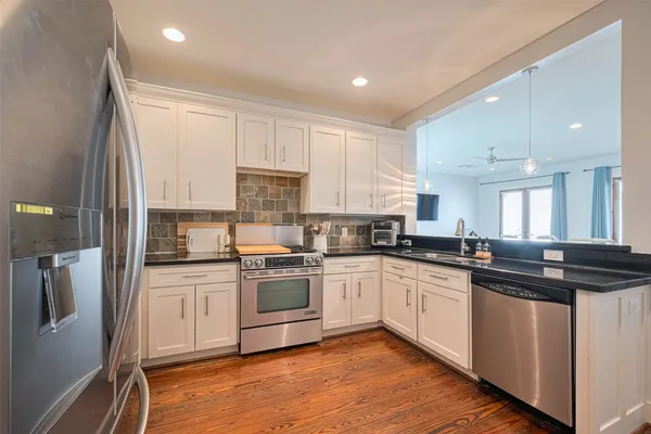 $399,900 | 5307 Nett Street, Unit C, Houston, TX 77007