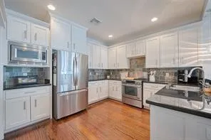 $399,900 | 5307 Nett Street, Unit C, Houston, TX 77007