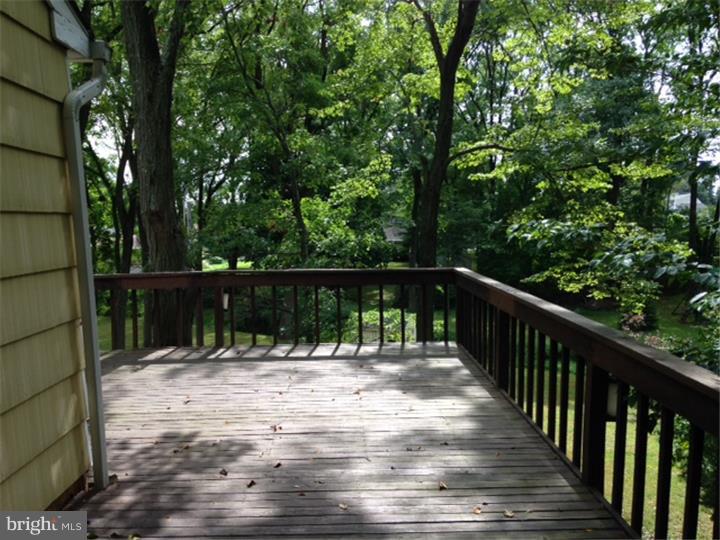 348 Rilling Road Warminster, PA 18974 - Photo 13 of 17 Deck
