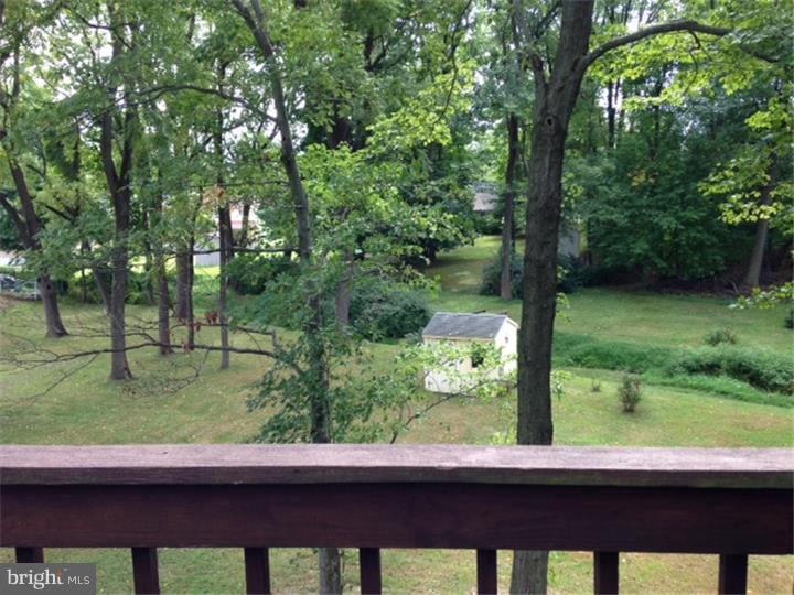 348 Rilling Road Warminster, PA 18974 - Photo 15 of 17 View in Back