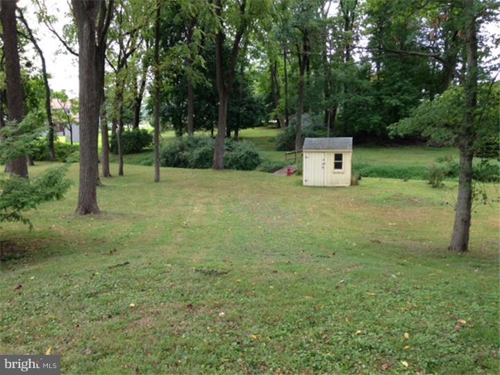 348 Rilling Road Warminster, PA 18974 - Photo 16 of 17 View