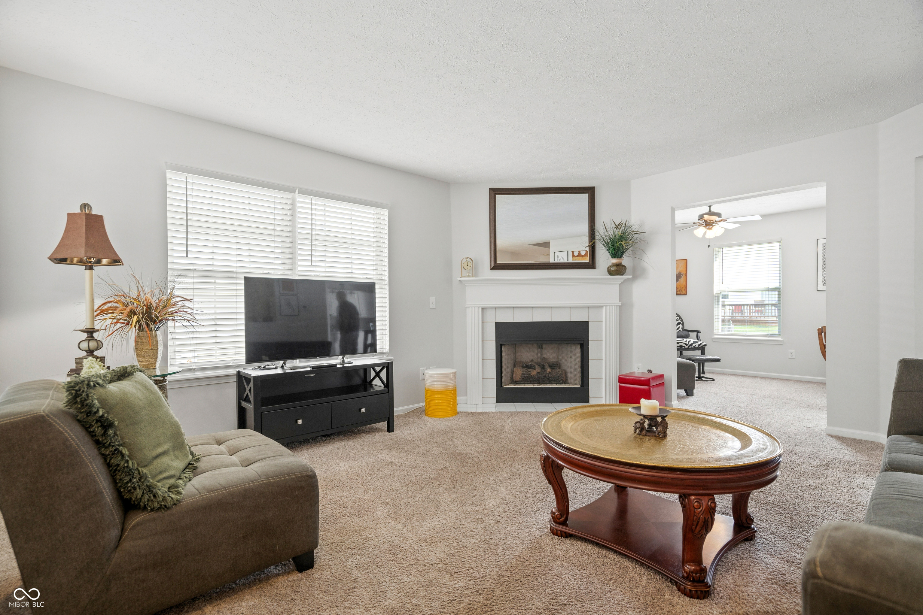 5463 Drum Road Indianapolis, IN 46216 - Photo 3 of 26 Gallery Image 3